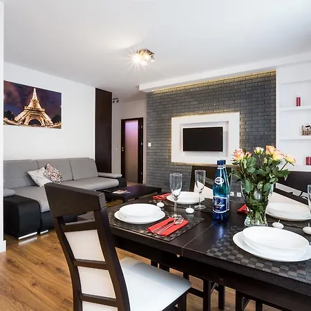 Julia By Livermo Air Conditioning Appartement Poznań