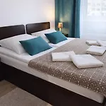 Julia Apartments By Livermo Air Conditioning Apartment Poznan