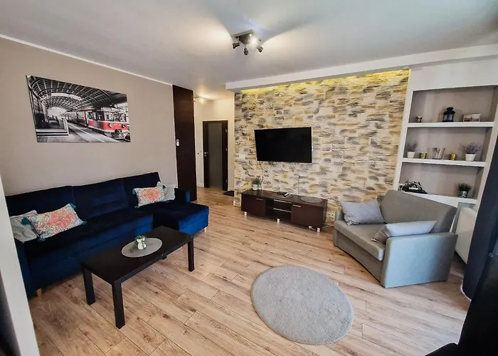 Julia Apartments By Livermo Air Conditioning Apartment *