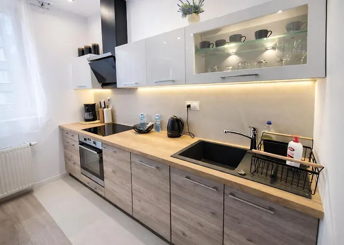 Julia By Livermo Air Conditioning Poznań